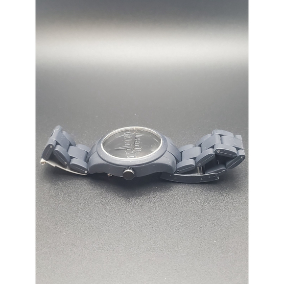 Watch - Picture 9 of 12